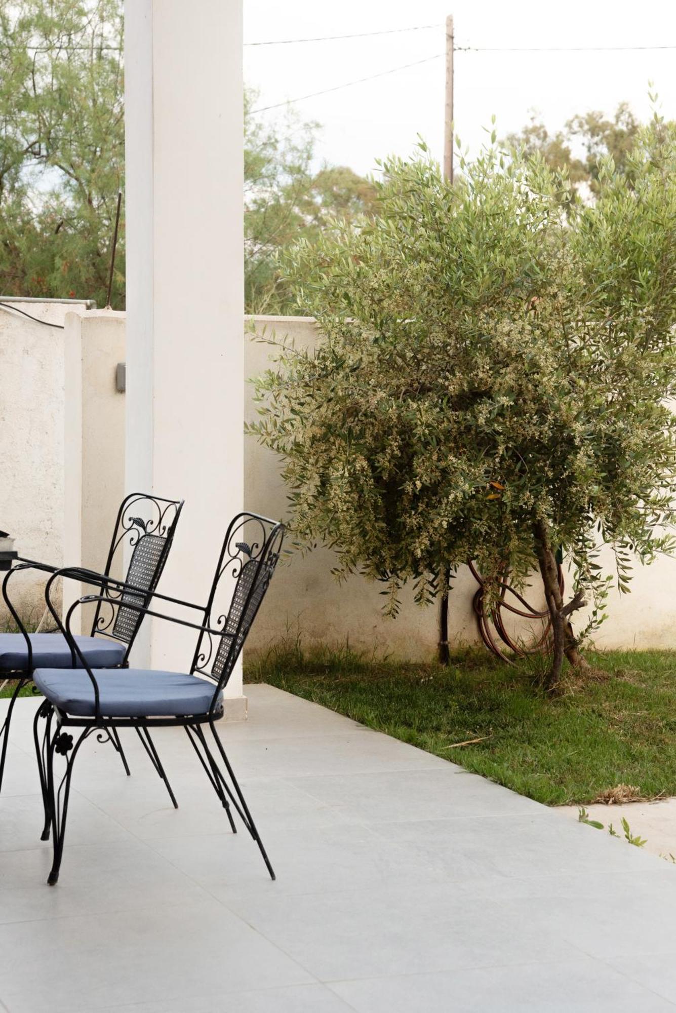 Victoria'S Suites Corfu เลฟคิมมี ภายนอก รูปภาพ